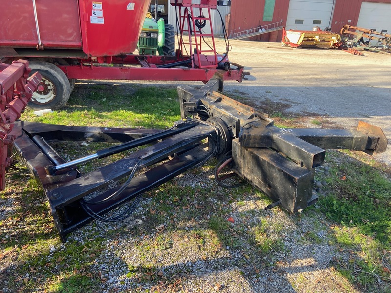 Miscellaneous  Mounted Hydraulic Crane Photo